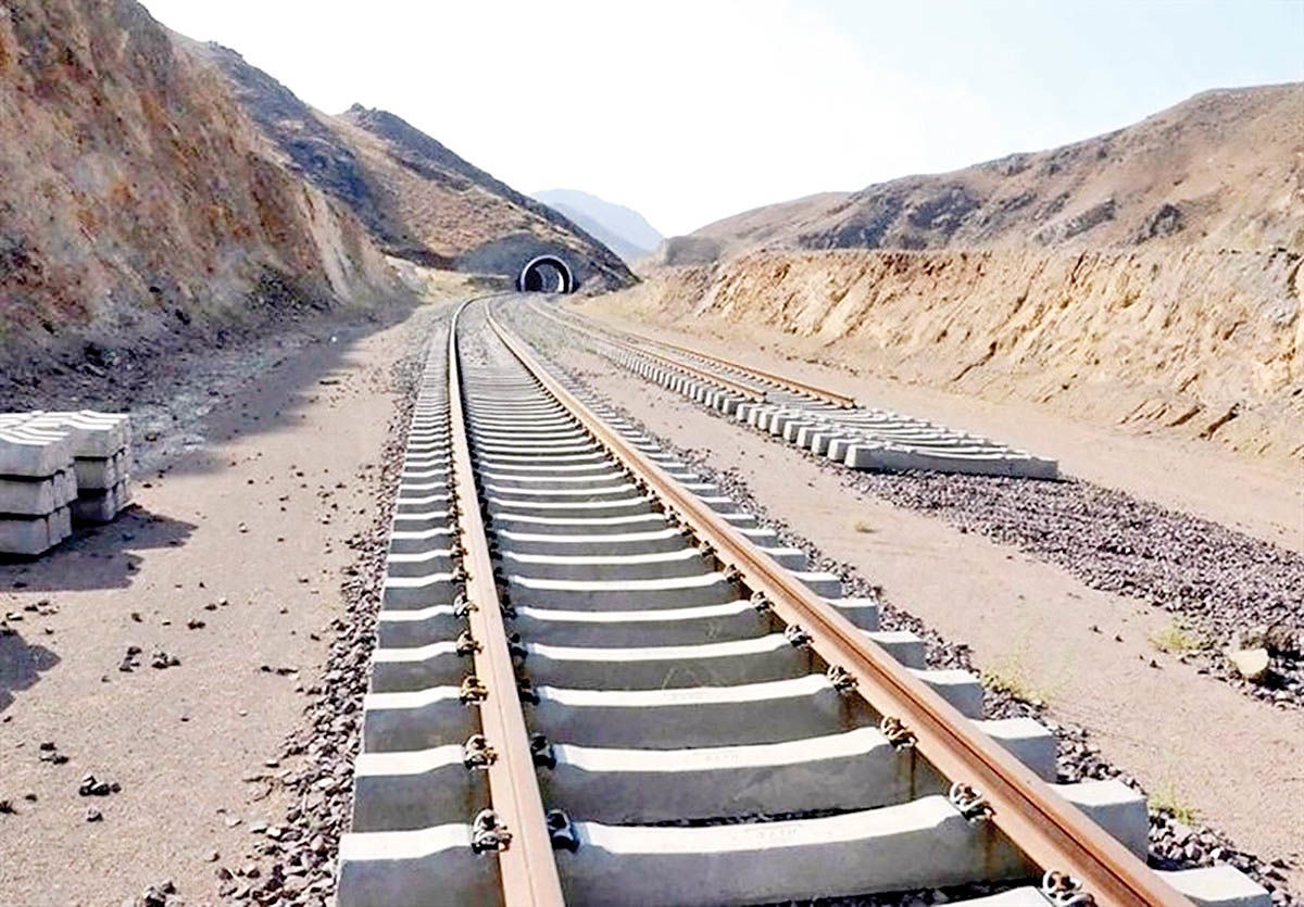 امضای قرارداد ساخت قطعه چهام راه آهن خواف-هرات با شرکت روسی