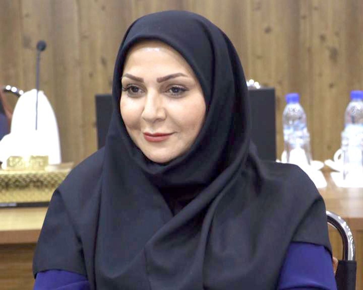 خواهر مجری معروف اینترنشنال در مدیریت منطقه آزاد چابهار